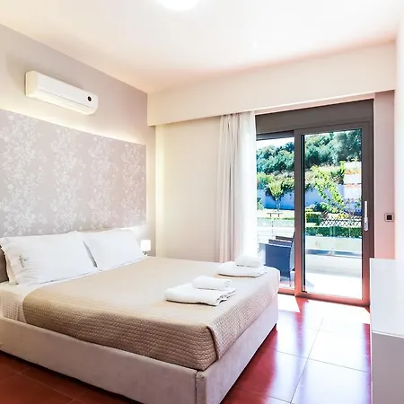 Winehill Villa Platanias (Crete)